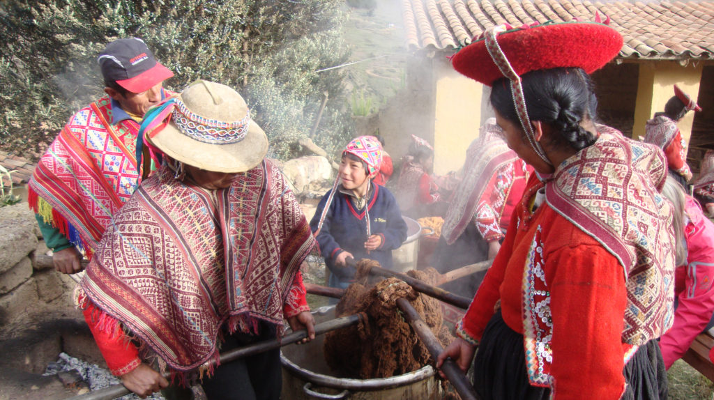 Discover the Center for Traditional Textiles of Cusco
