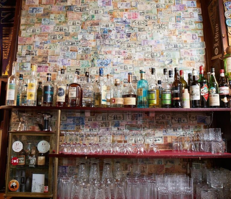 Harry’s Bars: The Story of Europe's Two Glamorous Watering Holes