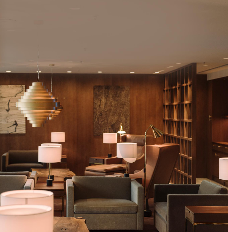 Cathay Pacific's The Pier First Class Lounge (Instagram/@cathaypacific)
