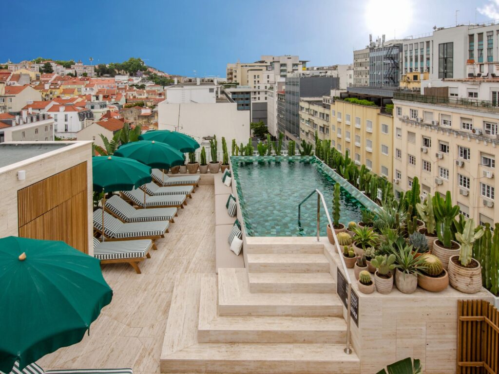Rooftop pool at the Brown's Avenue Hotel, Lisbon