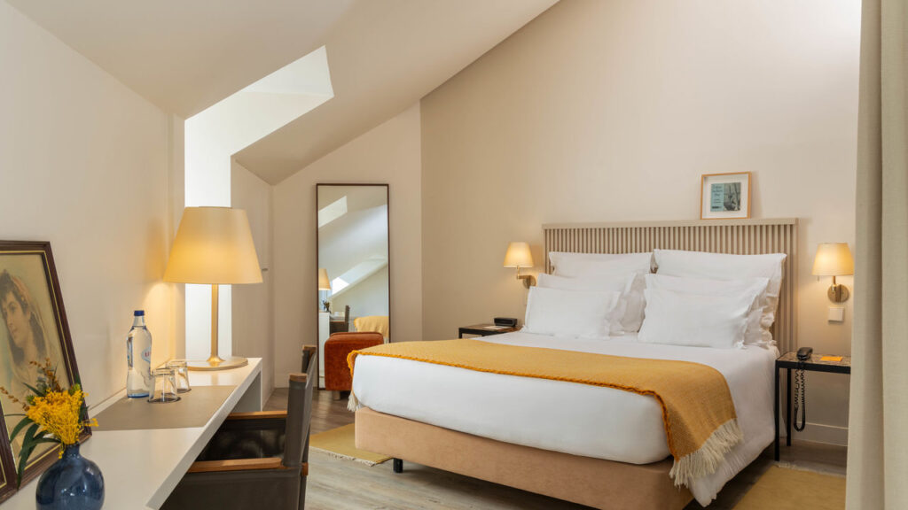 INterior of guest room at Memmo Alfama hotel 