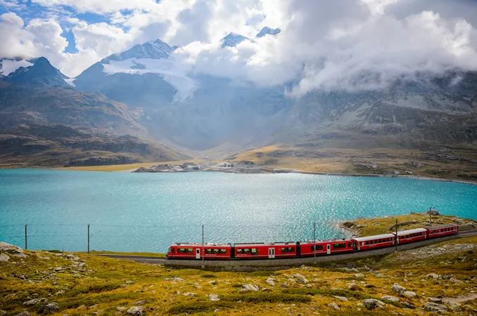Railway among the Alps, lake 