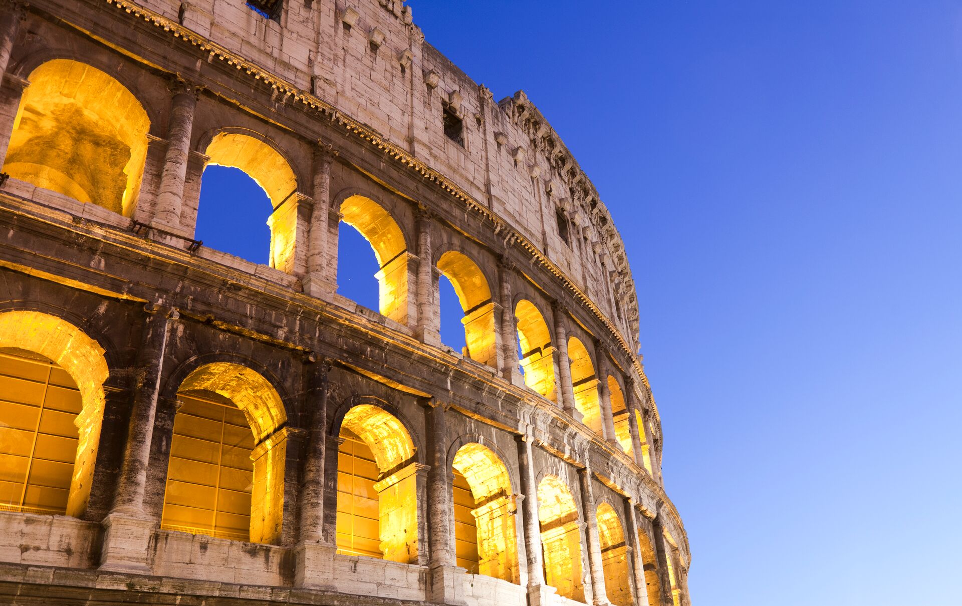 Large Colosseum Rome Italy At Night Detail 164928627