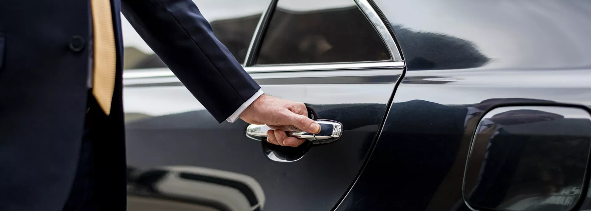 Vip Door To Door Transfer Service