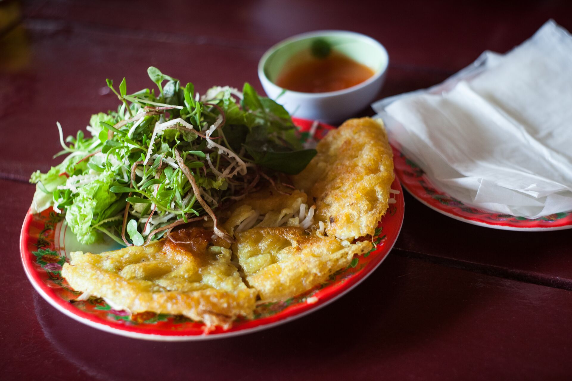 Close up photo of Banh Xeo, a traditional Vietnamese fried pancake