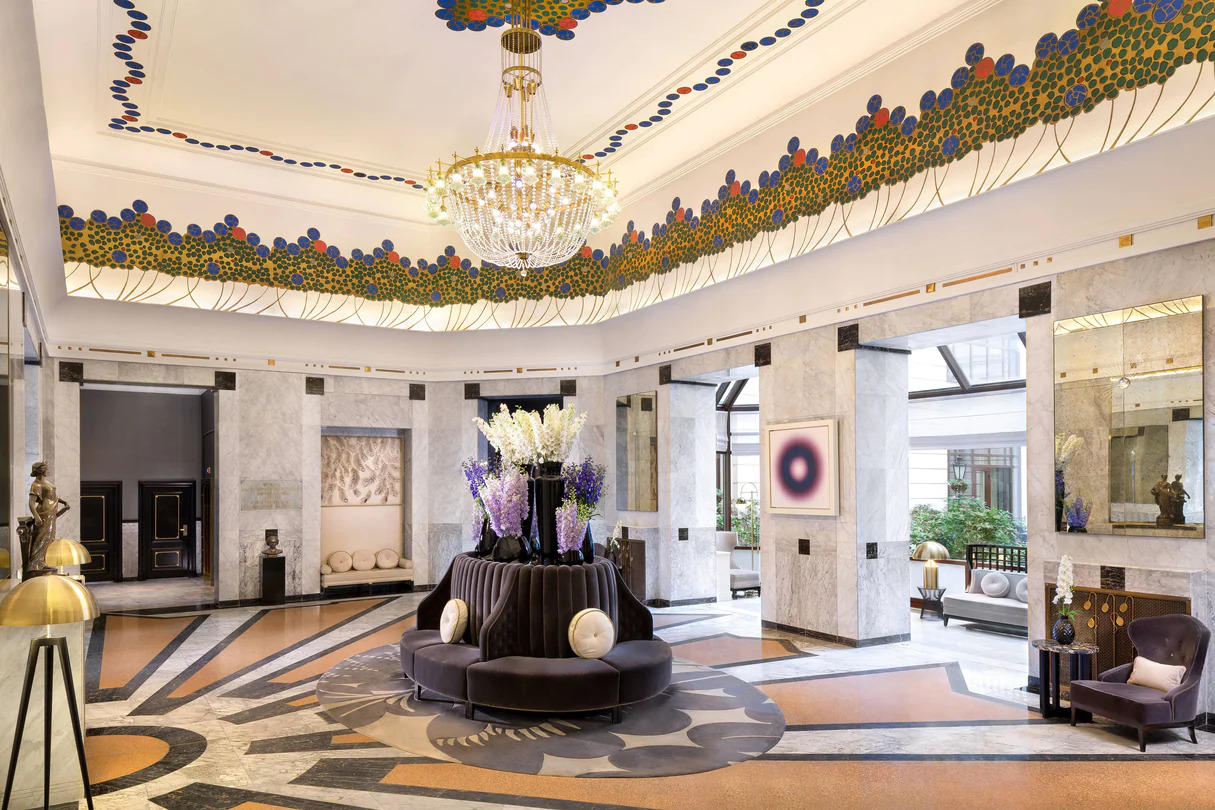 Wawlc Lobby 7812 Hor Clsc